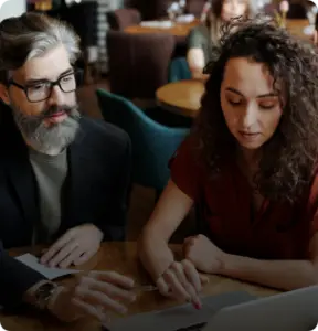 customer checking delivery status